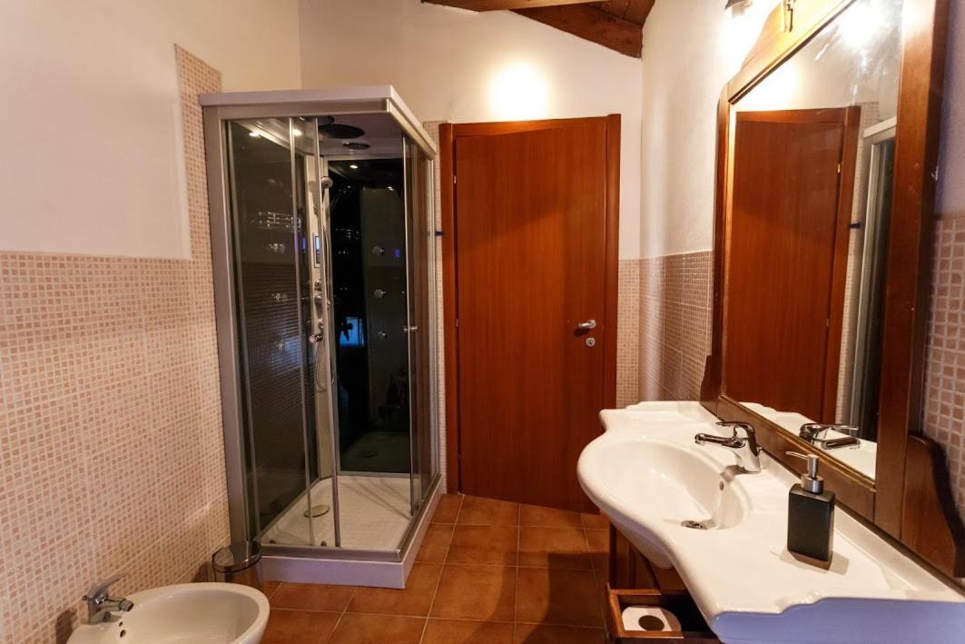 Onlyrooms Cagliari Ngoại thất bức ảnh
